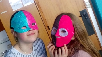Leerlingen 4VV maken maskers  - 8 februari 2018 (11)